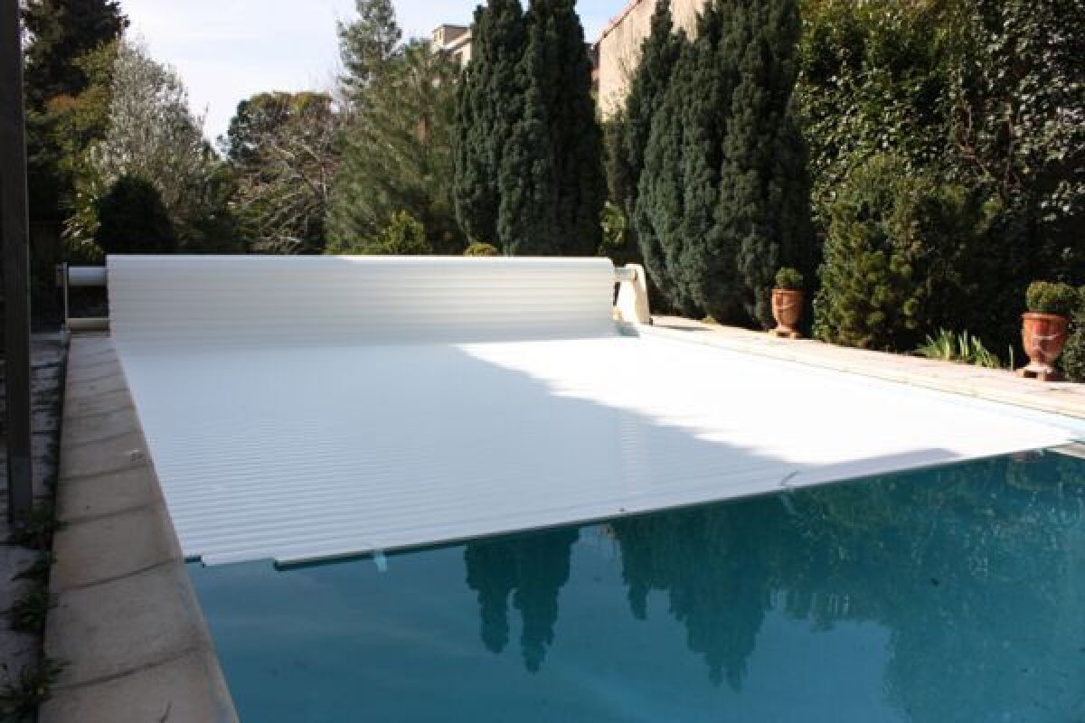 volet de piscine solaire