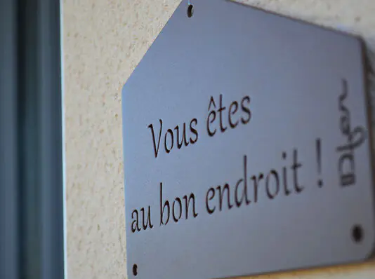 Quelle plaque décorative choisir pour la façade de sa maison