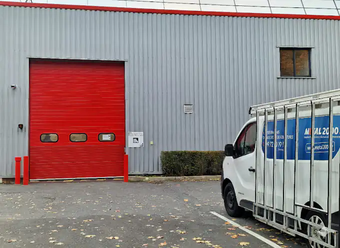 Réparation porte industrielle Noiseau (94880)